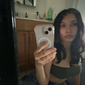 Meet your Posher, Jahely